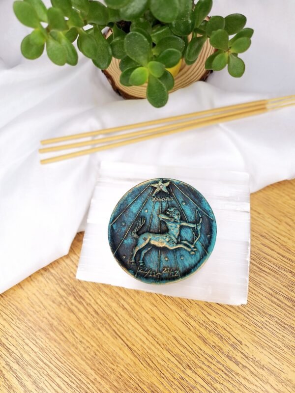 1000138220-scaled.jpg Incensário Signo Sagitário