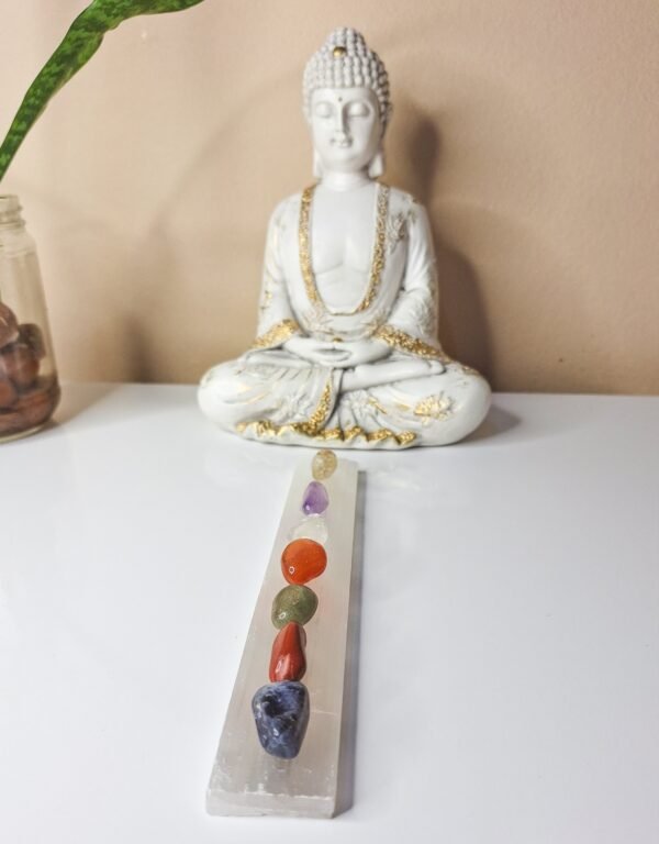 Incensário de Pedra Natural Selenita Barra com Kit 7 Chakras Natural Rolado.