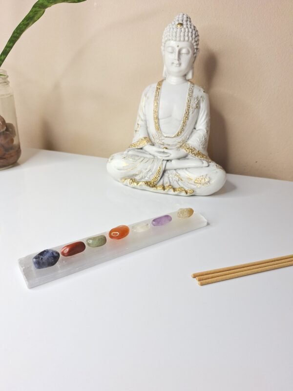 Incensário de Pedra Natural Selenita Barra com Kit 7 Chakras Natural Rolado.