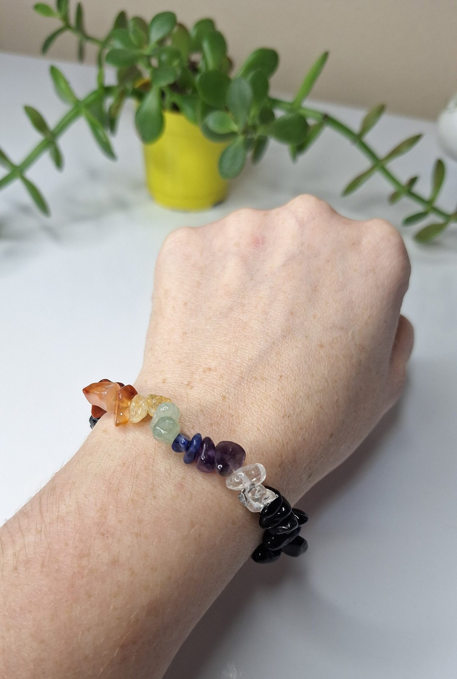 Pulseira de Obsidiana Negra e 7 Cristais Chakras - Harmonia e Proteção Energética