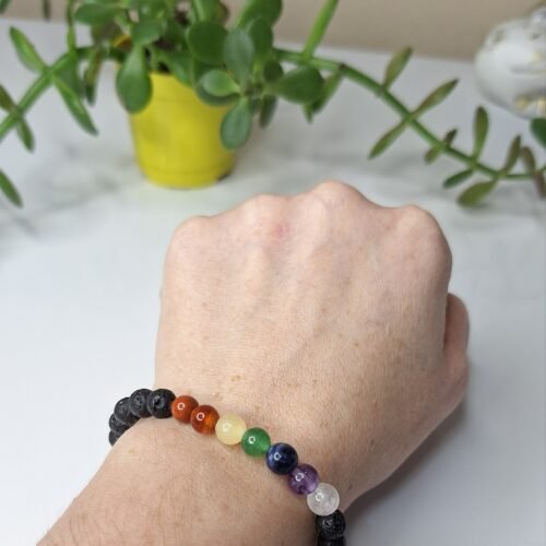 Pulseira 7 Chakras - Pedra Vulcânica 6mm- Harmoniza e Fortalece