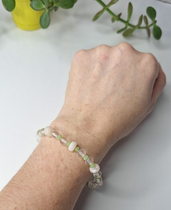 Pulseira de Quartzo Rosa e Quartzo Verde - Amor Incondicional e Equilíbrio