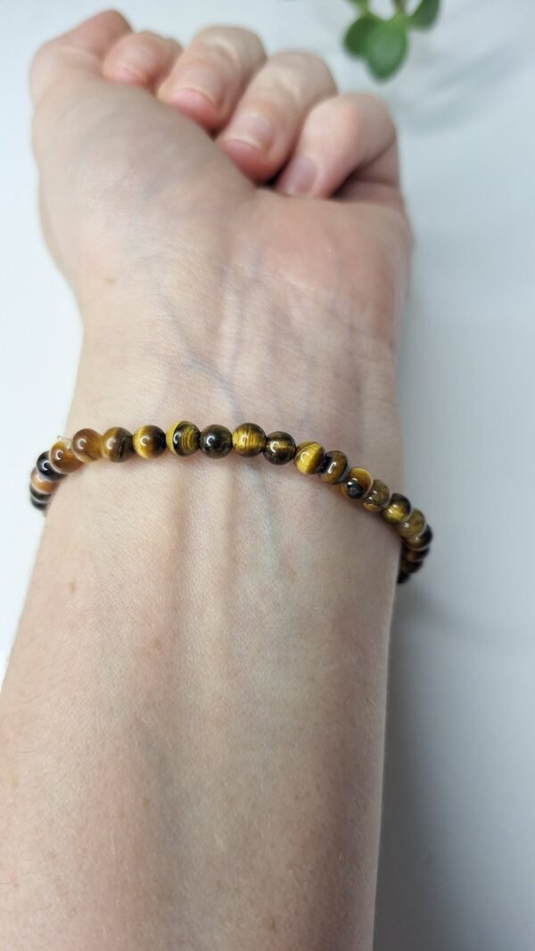 Pulseira de Olho de Tigre 4mm - Coragem e Poder Pessoal