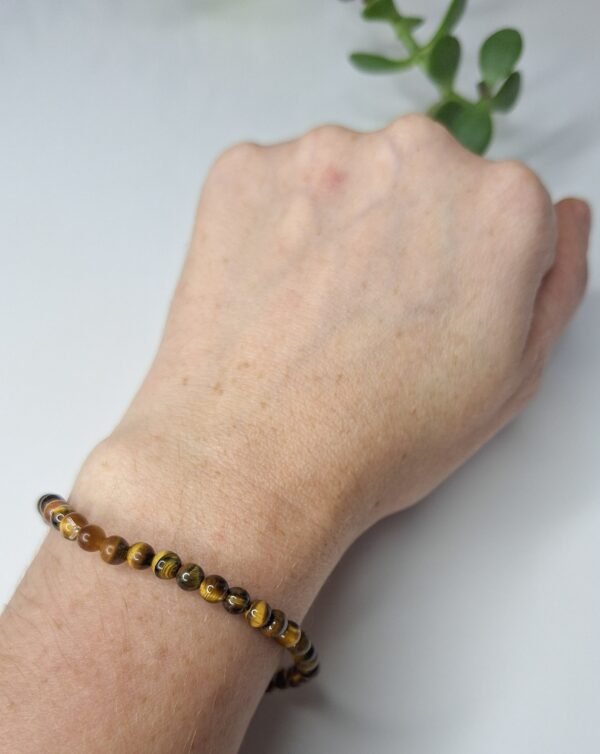 Pulseira de Olho de Tigre 4mm - Coragem e Poder Pessoal