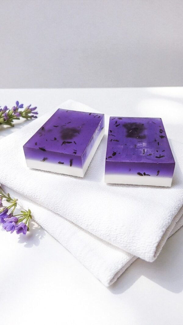 2025/01/1000272160.jpg (Lançamento) SABONETE ENERGÉTICO DE LAVANDA - (CALMANTE, RELAXANTE, ACALMA ANSIEDADE )