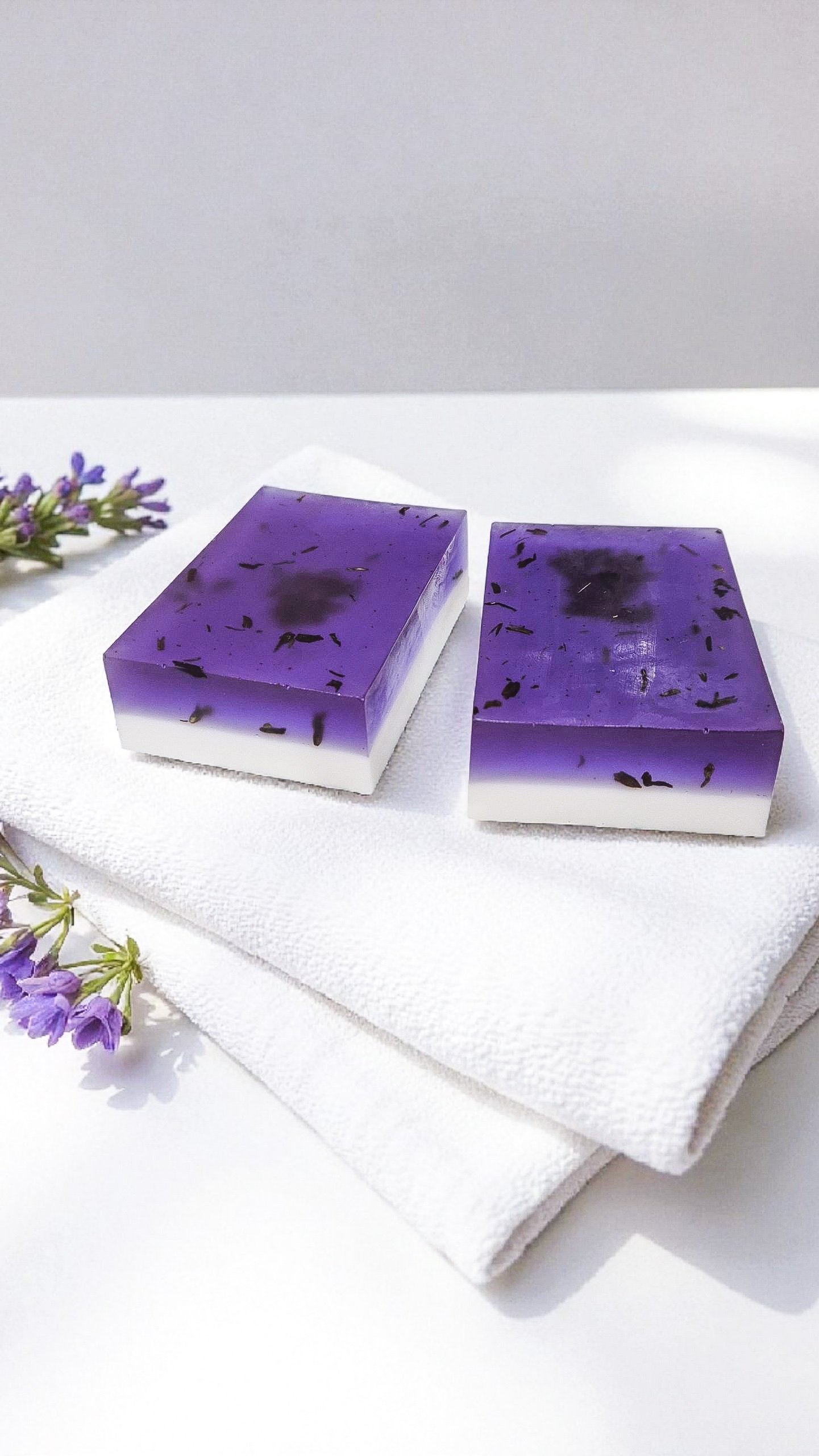 (Lançamento) SABONETE ENERGÉTICO DE LAVANDA - (CALMANTE, RELAXANTE, ACALMA ANSIEDADE )