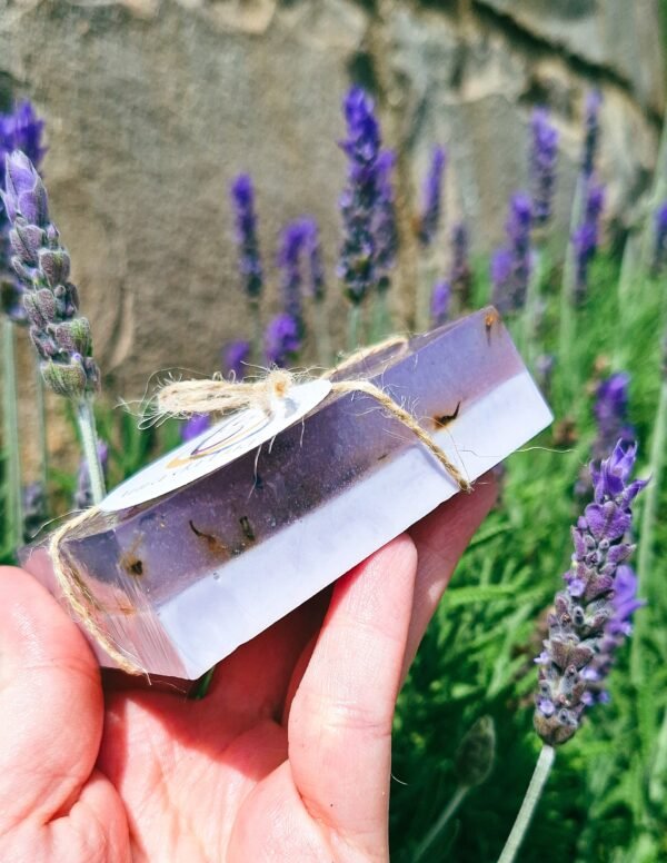 (Lançamento) SABONETE ENERGÉTICO DE LAVANDA - (CALMANTE, RELAXANTE, ACALMA ANSIEDADE )