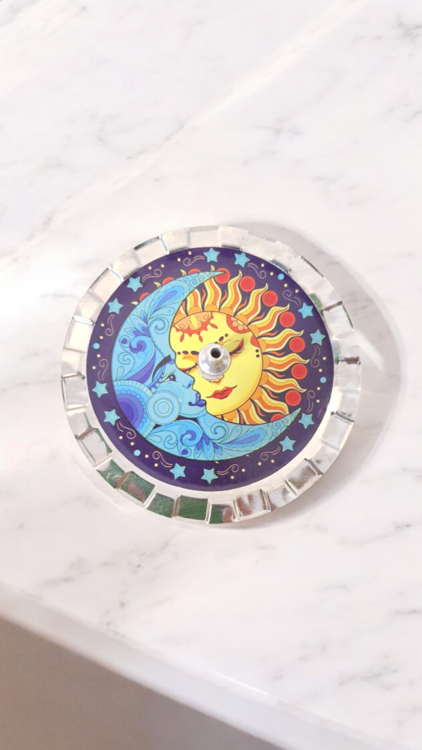 Incensário metal Sol & Lua – Equilíbrio e Harmonia Cósmica ☀🌙