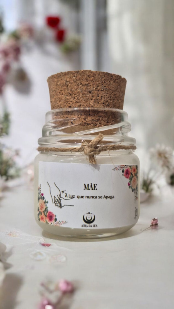 Vela Especial Dia das Mães – "Mãe: A Luz Que Nunca Se Apaga" ✨💖(Escolha de aroma Intuitivo)