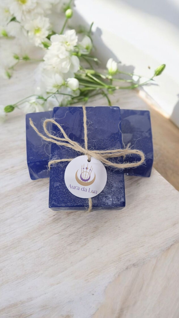 (Lançamento)SABONETE ENERGÉTICO DE ANIL E MEL ✨ Equilíbrio Espiritual ✨