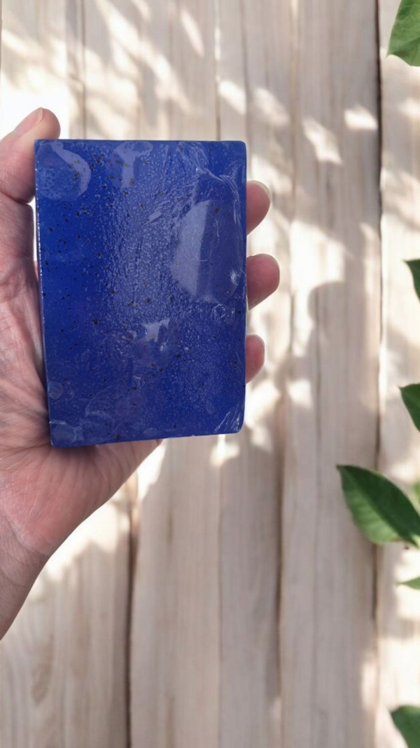 (Lançamento)SABONETE ENERGÉTICO DE ANIL E MEL ✨ Equilíbrio Espiritual ✨