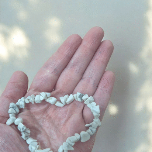 Pulseira de Howlita cascalho - Paz, Paciência e Equilíbrio de Emoções