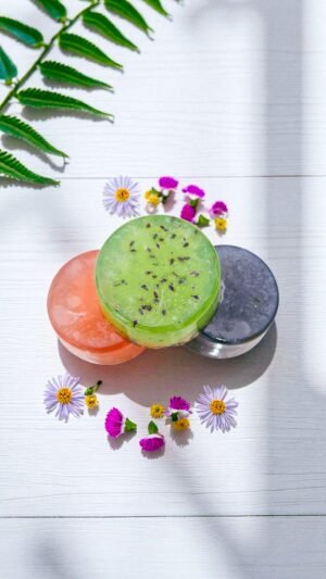(Lançamento exclusivo) Kit  Alívio da Alma 3 Sabonetes Naturais – Erva-Doce, Jasmim e Lavanda