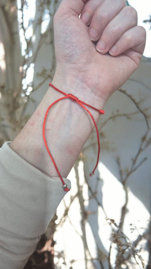 Pulseira 7 Nós Vermelha - Proteção e Boa Sorte (Kabbalah)