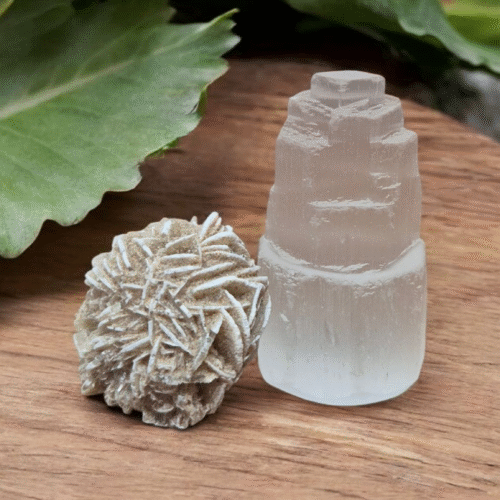 Torre de Selenita com Rosa do Deserto Purificação, Proteção e Conexão Espiritual