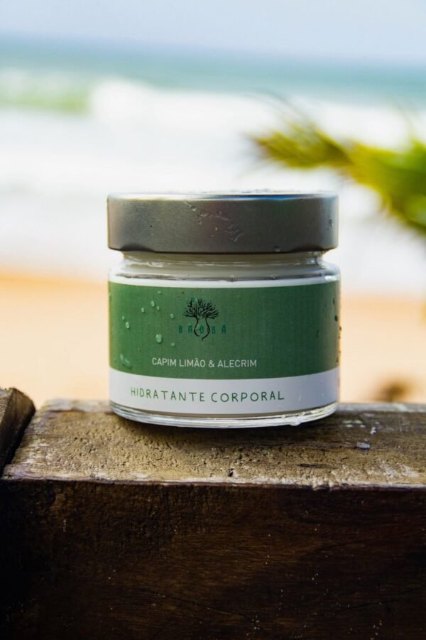 2026/02/1000327637.jpg Hidratante Corporal Capim Limão – 180g| Hidratação profunda com frescor energizante