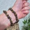 Pulseira de Bronzita Cascalho – Proteção, Coragem, Pedra da Certeza e Equilíbrio Emocional(acompanha embalagem)