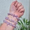 Pulseira de Ametista Lavanda – Calma, Intuição e Proteção Espiritual (acompanha embalagem)