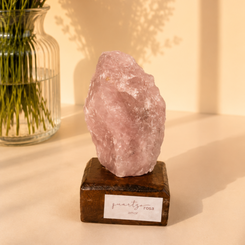 Quartzo Rosa Goiaba – Amor, Acolhimento e Harmonia