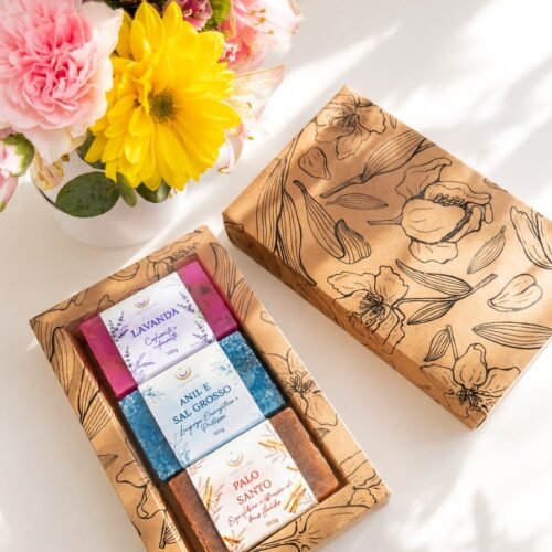 Kit Ritual de Renovação – 3 Sabonetes + Caixa Kraft Floral